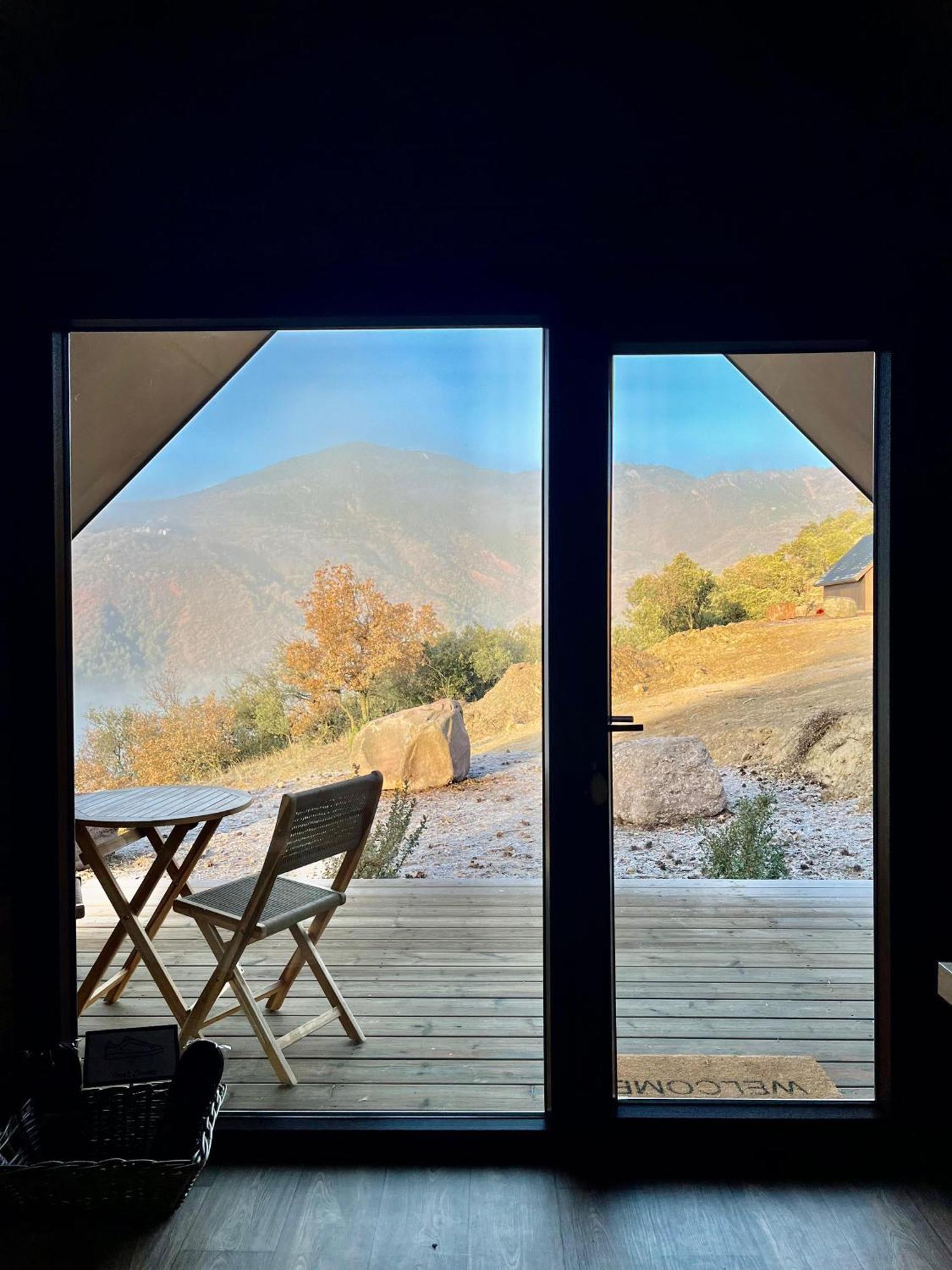 Cabanas De Les Flors Gramós 외부 사진